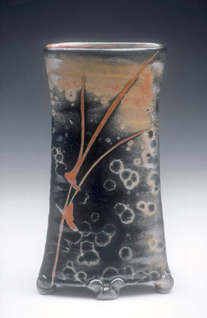 Malcolm Davis, footed bowl